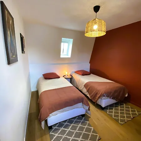 Maison 2 Avec Parking Et Jardin Holiday home *